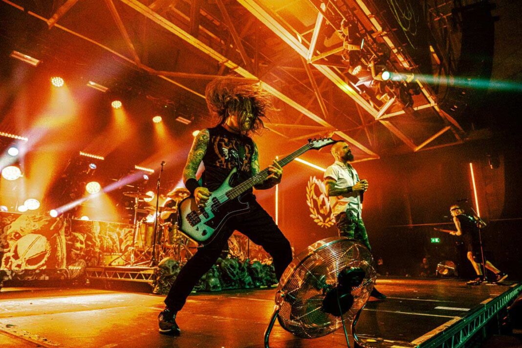 Killswitch Engage live on tour